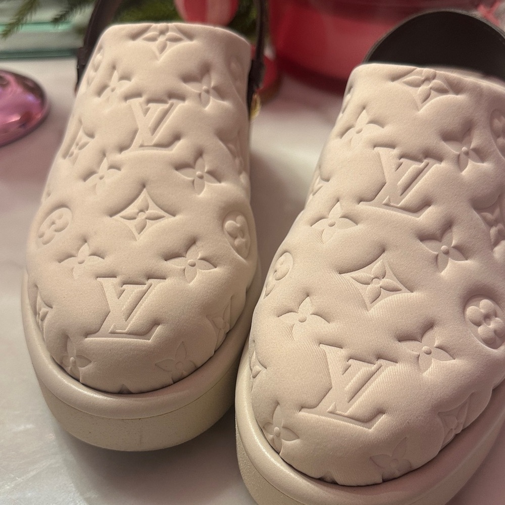 Louis Vuitton Embossed Cream Slip-Ons